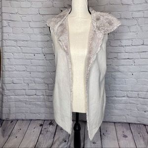 Dylan Light Taupe Open Front Faux Suede Faux Fur Hooded Vest Small